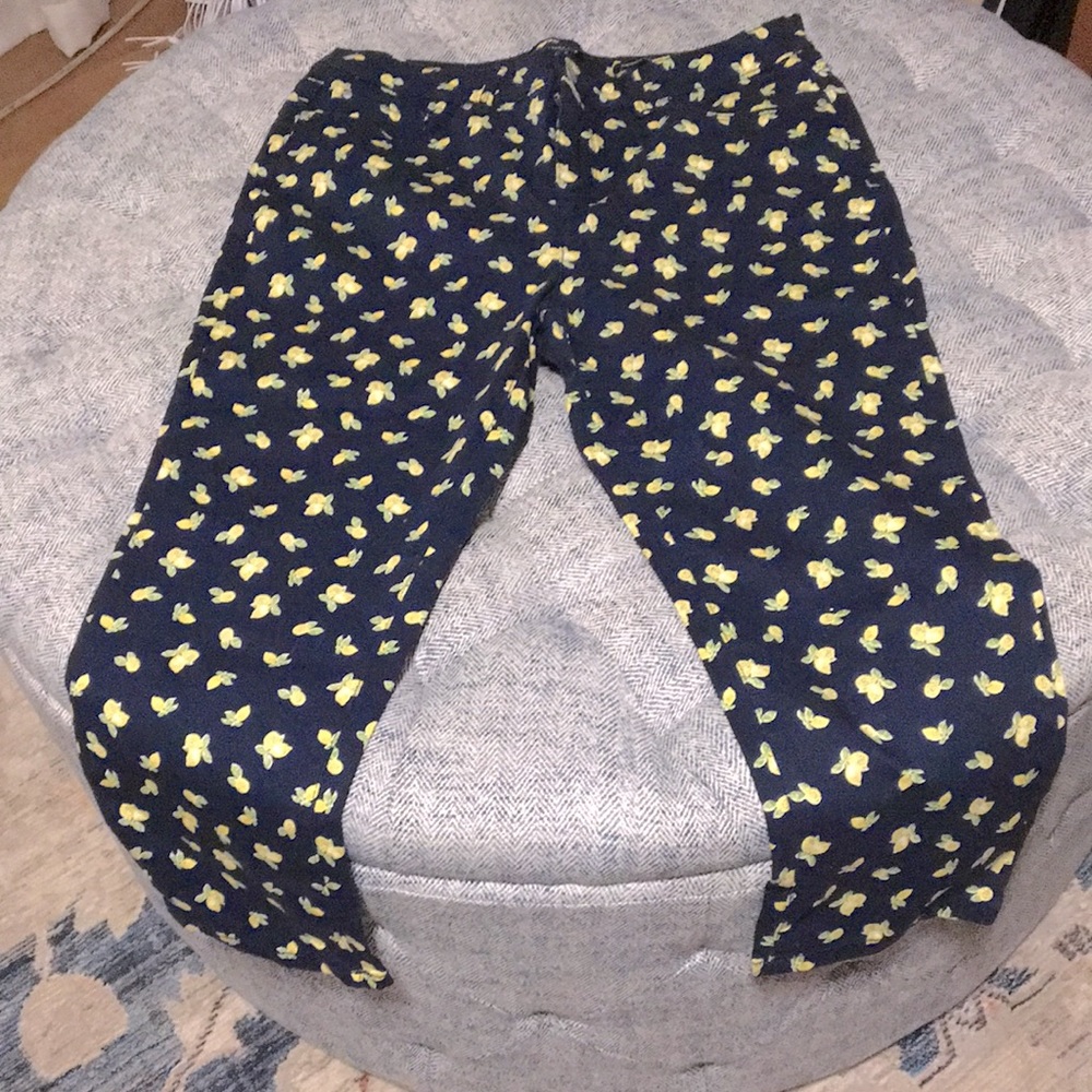 Lemon print cropped jeans size 10
